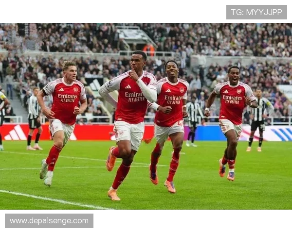 曼联近期状态回暖豪取4胜英超仅次于阿森纳的表现引关注