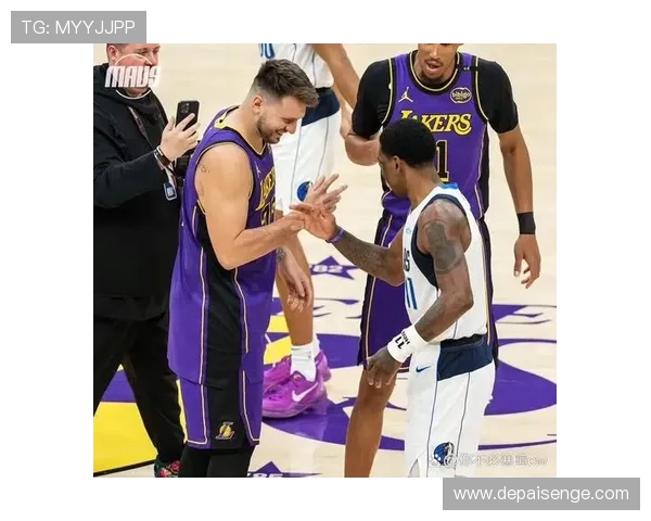 球哥对阵老东家表现惨淡四投全失无得分助攻正负值为负九